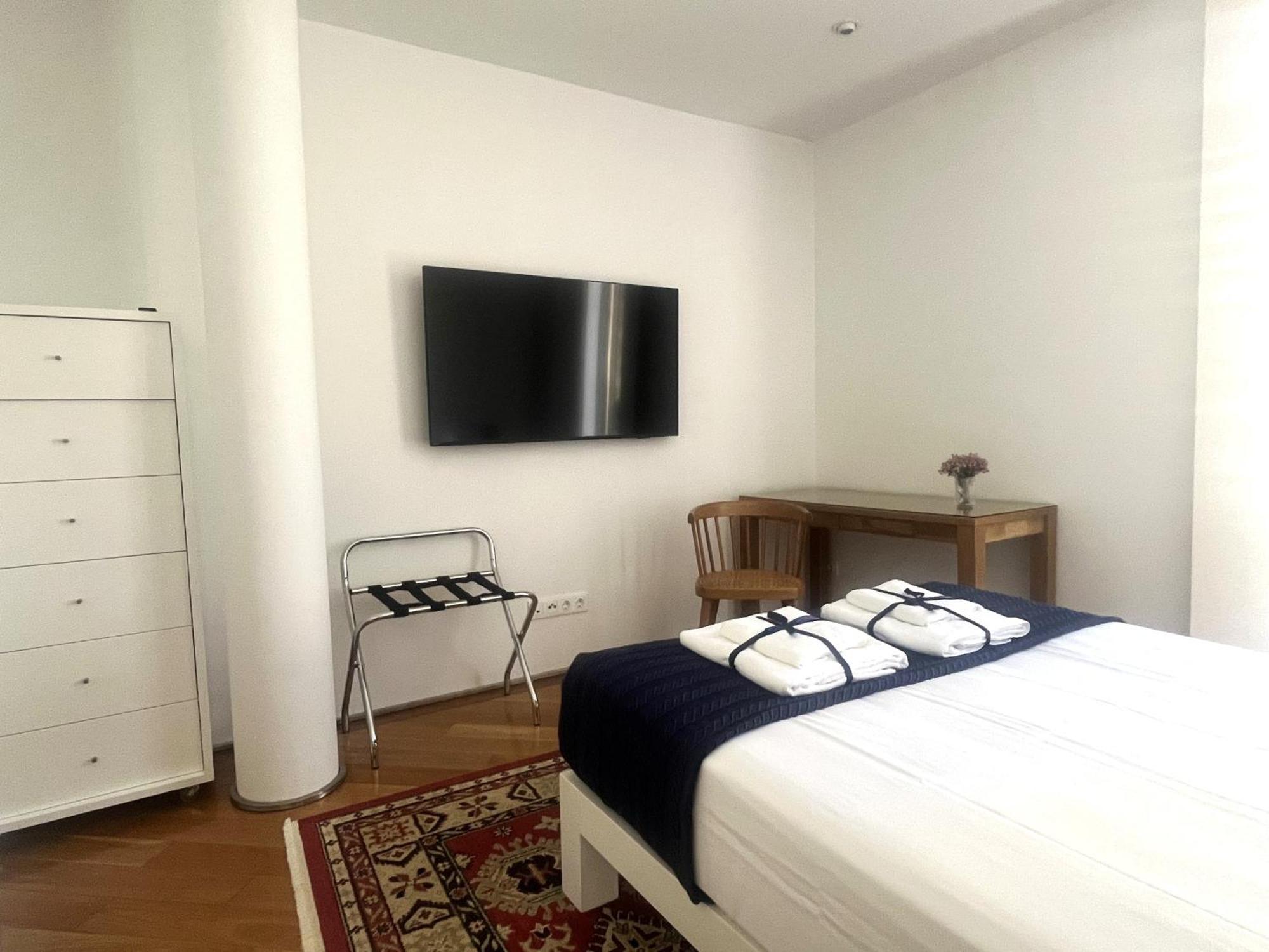 Signature Guesthouse Porto Cameră foto